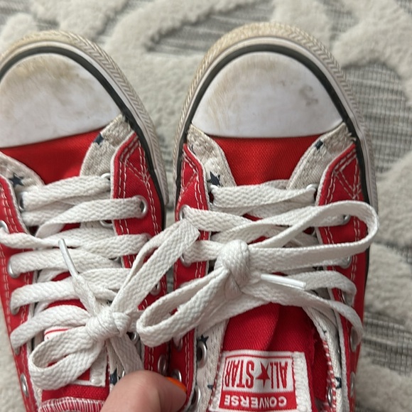 Kids, Converse sneakers size one - Picture 6 of 6